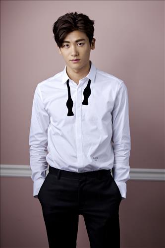 박형식