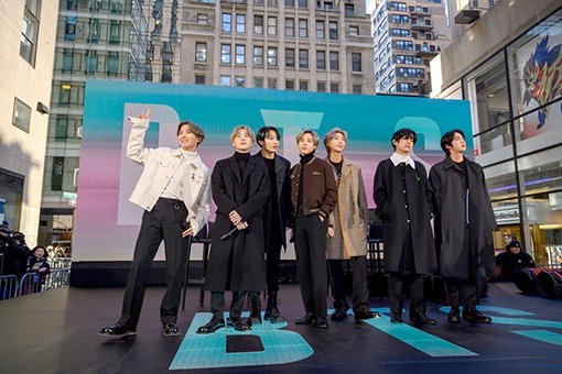 [사진]빅히트 엔터테인먼트 제공, NBC 토크쇼 '투데이 쇼'(TODAY SHOW) 출연한 방탄소년단
