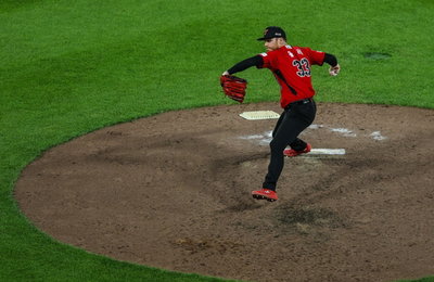 류현진-올러 7승! LG 복귀 영웅 KBO 달궜다!