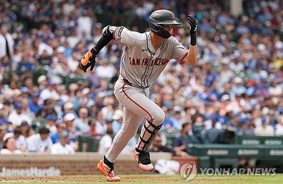 이정후 13G 연속 안타 대기록! 자이언츠 18-3 '홈런 파티'