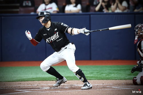 허경민 '극장 만루포' 폭발! kt, SSG 연승 제동