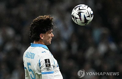 '월드컵 2연패 비상' 아르헨티나, 꿈 앞에 좌절된 수비수 발레르디의 눈물
