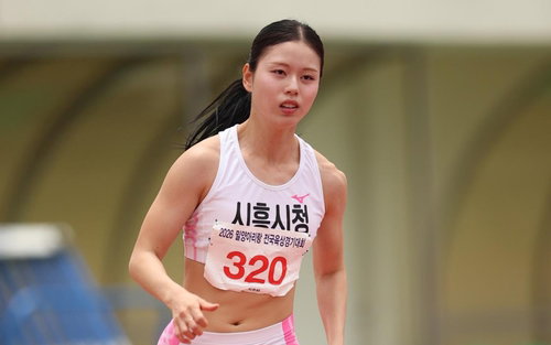 '질주 여왕' 김주하, 23초92로 밀양 달궜다!