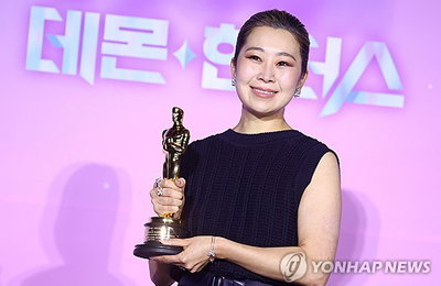 오스카 빛낸 '케이팝 데몬 헌터스' 매기 강, 챔피언 LG 시구!
