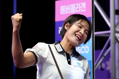 역사 새로 쓴 스롱 피아비, LPBA 10승 '4억 클럽' 동시 입성!