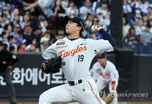 한화 에이스 왕옌청, 아시안게임 요청에 흔들린 '대만 심장'