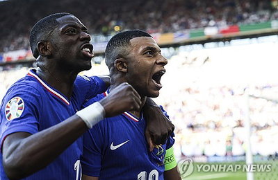 '캡틴' 음바페 구하기 나선 뎀벨레! 「불공평」 일침에 축구계 '발칵'