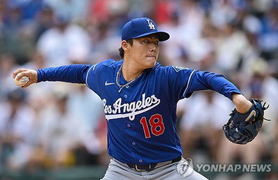 오타니 홈런도 빛바랬다…야마모토, '퍼펙트→노히터' 통한의 좌절