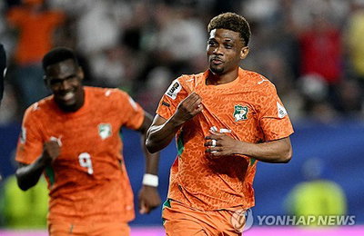 '디알로 극장골' 코트디부아르, 12년 만의 월드컵 복귀전 드라마틱 승리