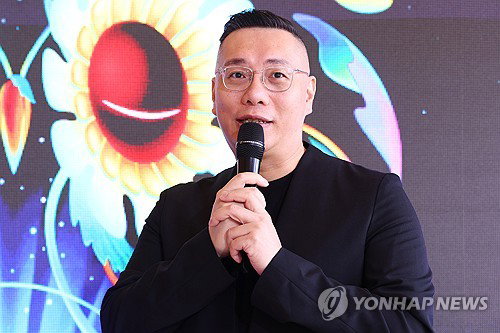 홍중 'NO1' EDC 출격! K팝XEDM 영종도 달군다