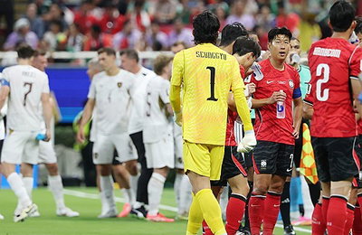 ‘수분 보충’의 배신! 2026 월드컵, FIFA ‘돈잔치’에 팬심 폭발