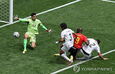 벨기에, '아프리카 제왕' 이집트 돌풍에 휘청…'자책골' 굴욕 무승부