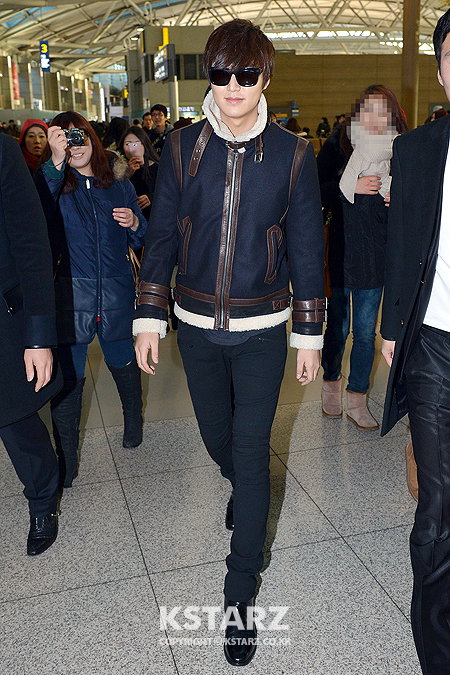 이민호 중국 패션 어원즈 시상식 참석차 상하이로 출국