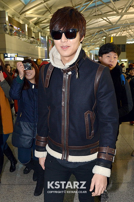 이민호 중국 패션 어원즈 시상식 참석차 상하이로 출국