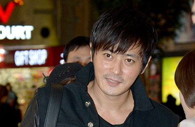 장동건,8일 오후 일본 팬미팅 참석차 김포국제공항을 통해 출국