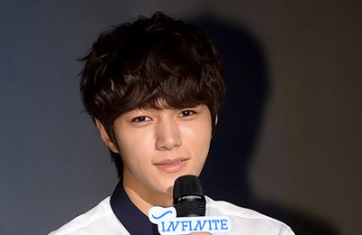 그룹 인피니트 21일 서울 여의도 IFC몰 M pub에서 새 앨범 발매기념 기자간담회 참석