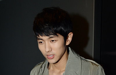 2AM 임슬옹,3일 오후 서울 강남구 갤러리 현대 강남에서 토즈(Tod's)에서 주최 7일까지 열리는 고 다이애나 왕세자비 사진전 오픈식 참석