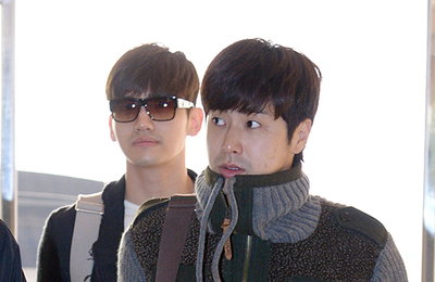동방신기, 4일 오전 일본에서 출시한 새 앨범 '타임(TIME)' 프로모션차 김포국제공항을 통해 일본으로 출국