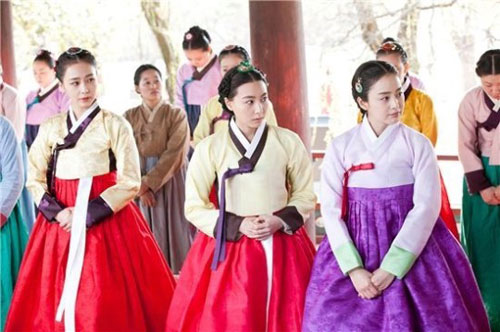 <장옥정, 사랑에 살다> ‘유아인의 여자들’ 김태희-홍수현-김하은, 누가 누가 예쁘나?