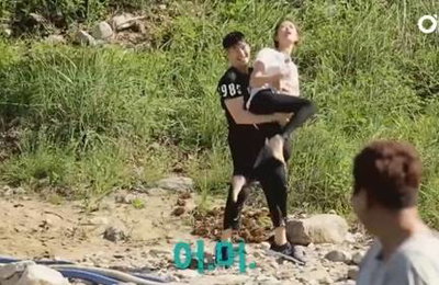 '셰어하우스' 손호영 나쁜손...이영자 사건 이후 최고의 스틸컷