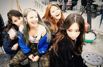 소녀시대 티저, 티파니 컴백 인증샷 공개! 