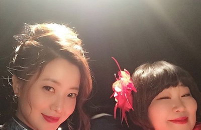 김희선·고수희,  요염 레드 립…매혹의 치파오