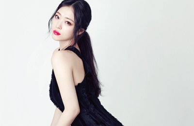 '사랑에 빠진' 확 변신한 설리, 요염 매력
