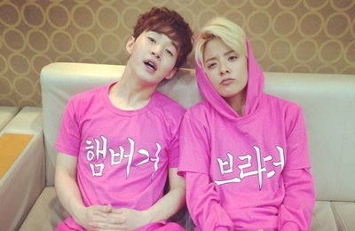 헨리·엠버, 형제야?남매야? 훈훈한 투샷