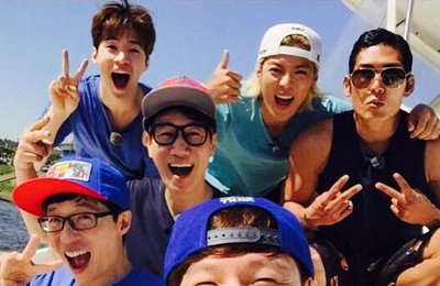 헨리, ‘런닝맨’ 멤버들과 촬영 인증샷 공개
