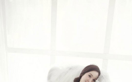 한수연, 청초한 5월의 신부 변신