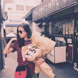 고소영, 화보 같은 일상…"꽃보다 아름다운 미모"