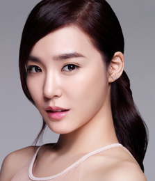닉쿤·티파니, 공개연애 1년 여만에 결별...