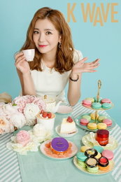 장서희, 자선 화보 촬영 '동안 미모의 정석'