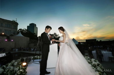 안재욱-뮤지컬배우 최현주 결혼…"한편의 영화같은.."