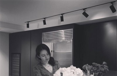 손예진, 꽃보다 아름다운 일상 '여신 미모'