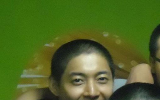 김현중, 훈련소 3주차 모습 공개…'미소와 함께'