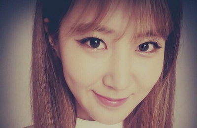 '소녀시대' 유리, 피부미인 + 여신 자태 뽐내