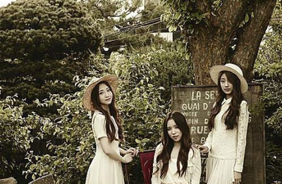 러블리즈, 몽환적인 여름 소녀의 패션