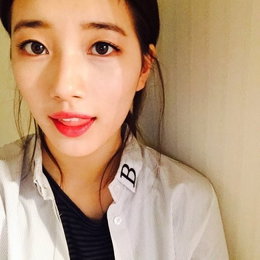 수지 근황 공개… 청소한 미모 '사랑스러워'
