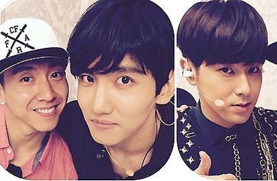 가수 브라이언·동방신기, 마지막 인증샷…"훈훈한 비주얼"
