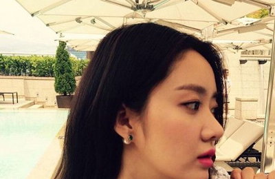 배우 한그루, 한층 물오른 미모 과시…'I love U 베비'