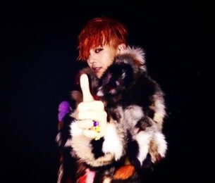 GD, 팬들 향한 애정 과시 'VIP ♥'