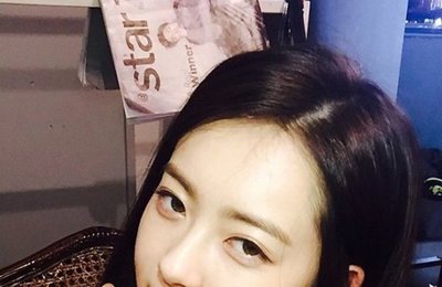 "청순미녀의 반전"…고아라, 귀요미 꽃받침 뽐내