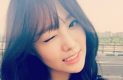 송지은, '연애세포' 발매 홍보중 "알렉스와 선배님과 함께"