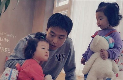 이동국, '슈퍼맨' 합류 소식에 쌍둥이딸 화제…귀요미 '눈길'
