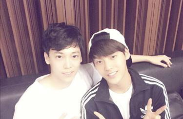 포스트맨, 신곡 '아임 오케이'…비투비 민혁 피처링