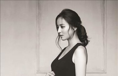 한혜진 만삭화보 공개…아프리카 식량지원 캠페인