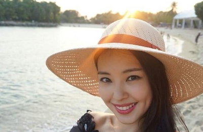 이하늬, 해변가에서도 빛나는 미모…'싱그러운 미소'