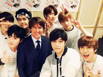 인피니트, 톰 크루즈와 인증샷 "영화 강추"