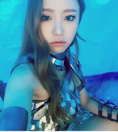 'EXID' 하니, 비현실 캐릭터…"섹시미" 뽐내